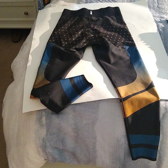 Leggings - ultra cor black polka dots and stripes print size small - Picture 3 of 8